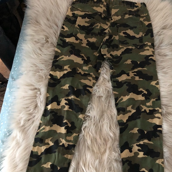 Camouflage pants